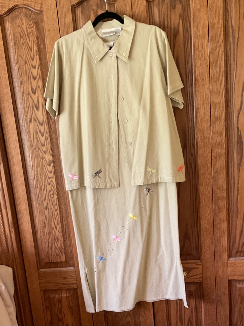 Classic Beige Two-Piece Maxi Dress Set with Embroidered Dragonflies